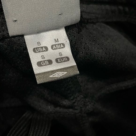 Umbro athletics pants size Small - Picture 4 of 12